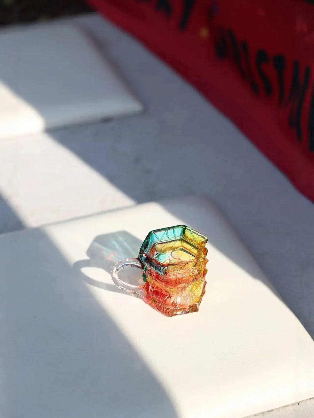 Sodium-Calcium Glass Stain-Dye Effect 3D Book Mug