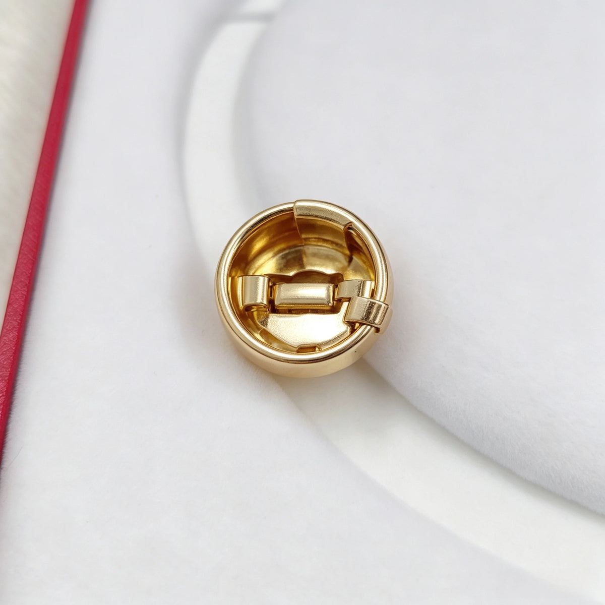 Vintage Gold Tone Sculpted Wheat Button Covers