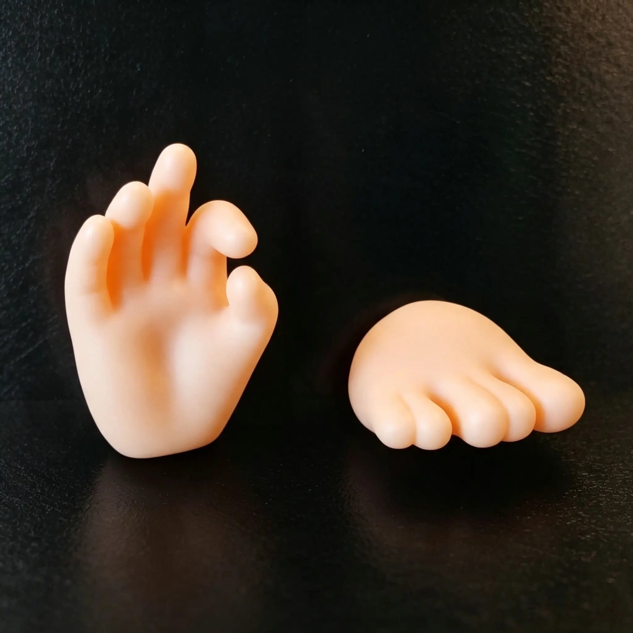 Cartoon Hand & Foot Shaped Bathroom Storage Hook