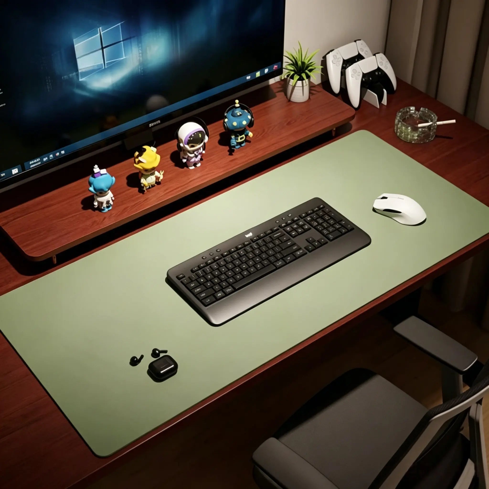 Extra Large Mouse Pad, Desk Mat, Keyboard Mat & Office Desk Pad